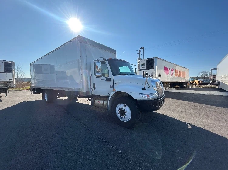 2021 International MV in Middlefield, OH