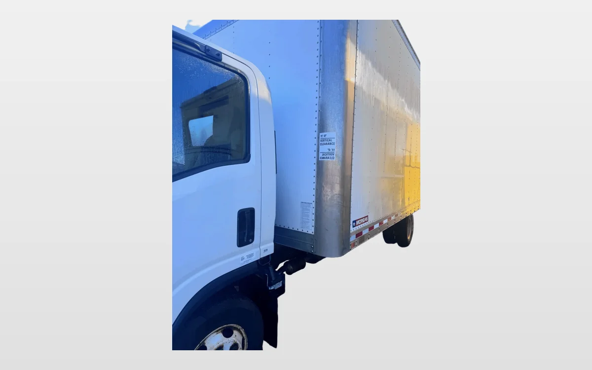 2016 Isuzu - image 1