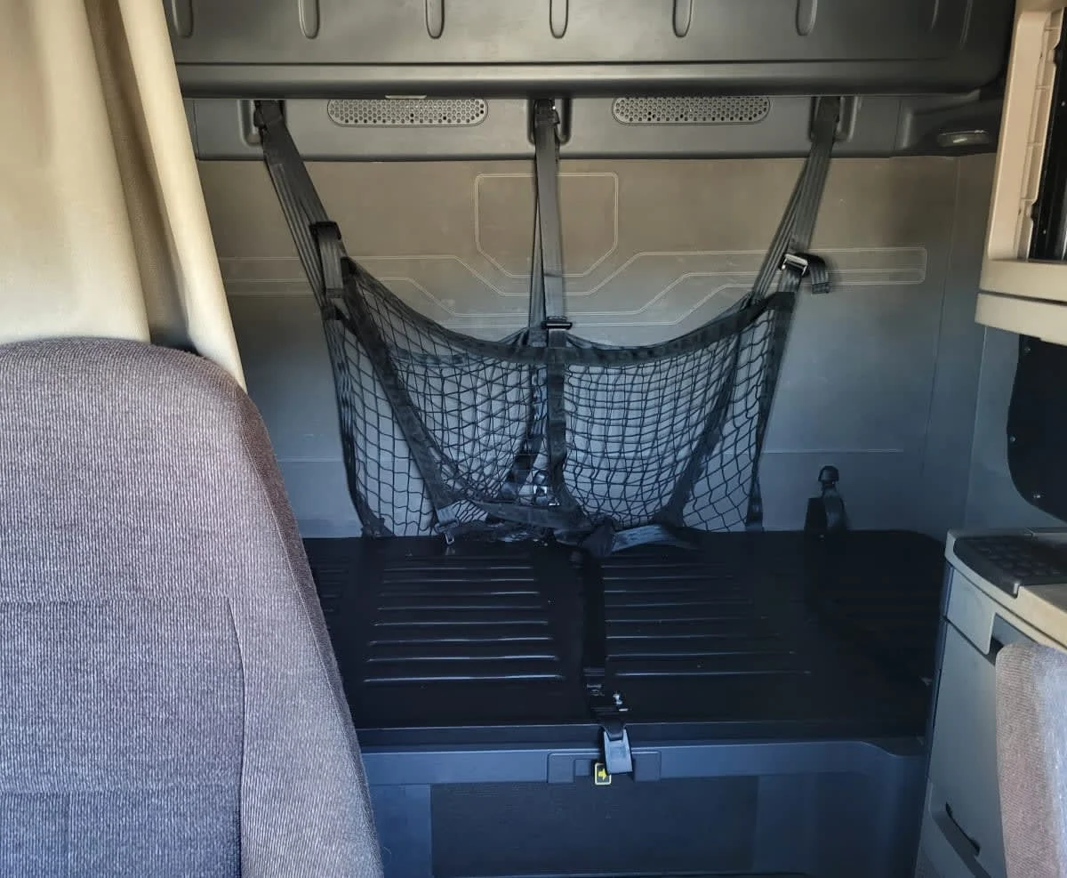 2020 Freightliner Cascadia in Jacksonville, FL — photo 8