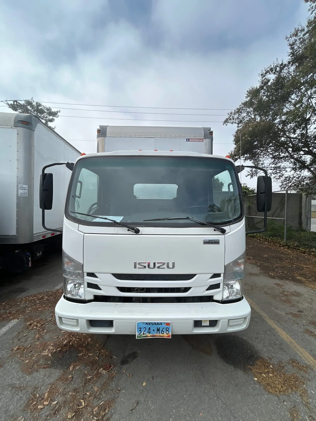 2019 Isuzu NPR - image 9