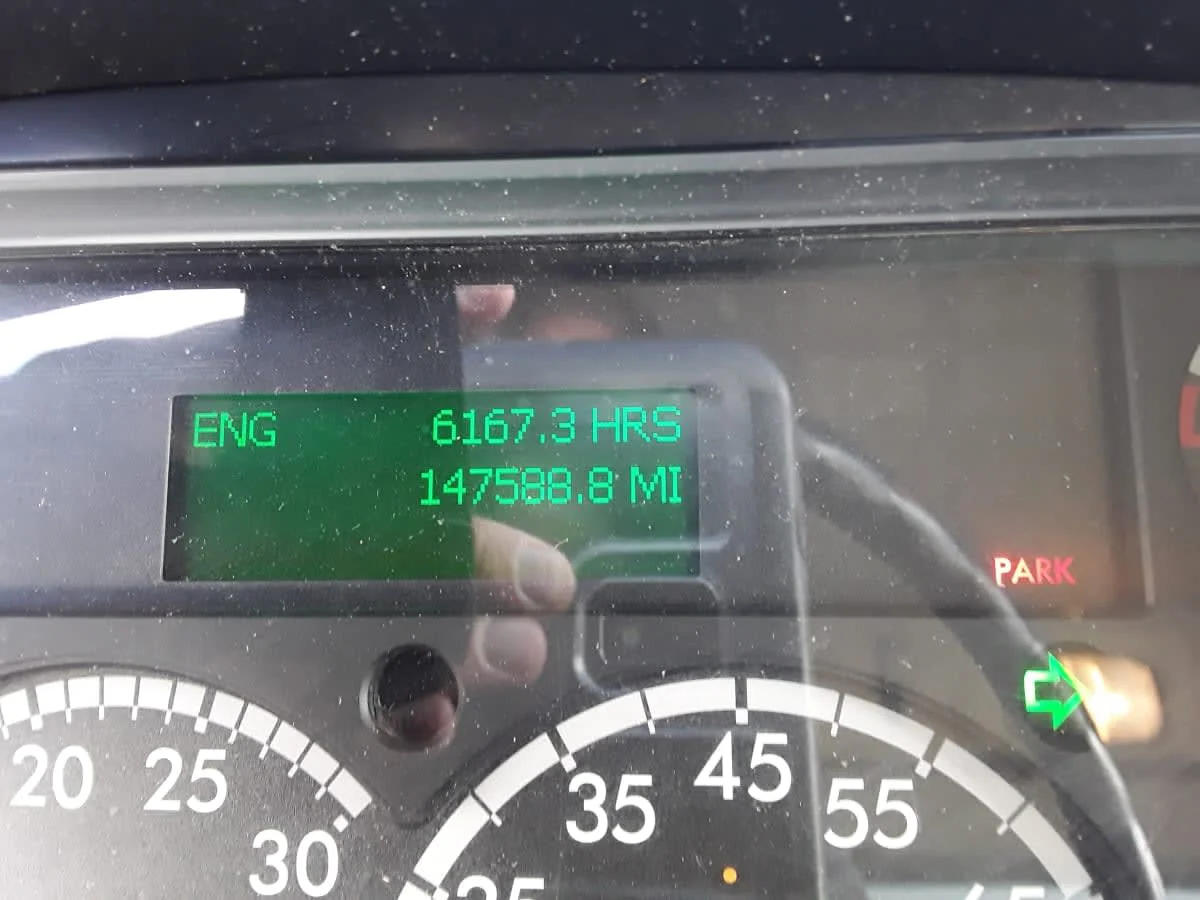 2016 Freightliner M2 106 - image 11