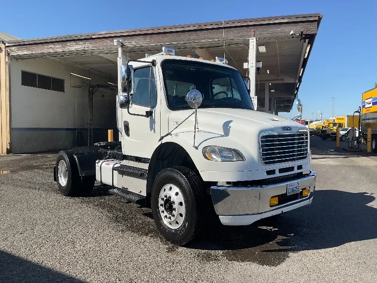 2017 Freightliner eM2