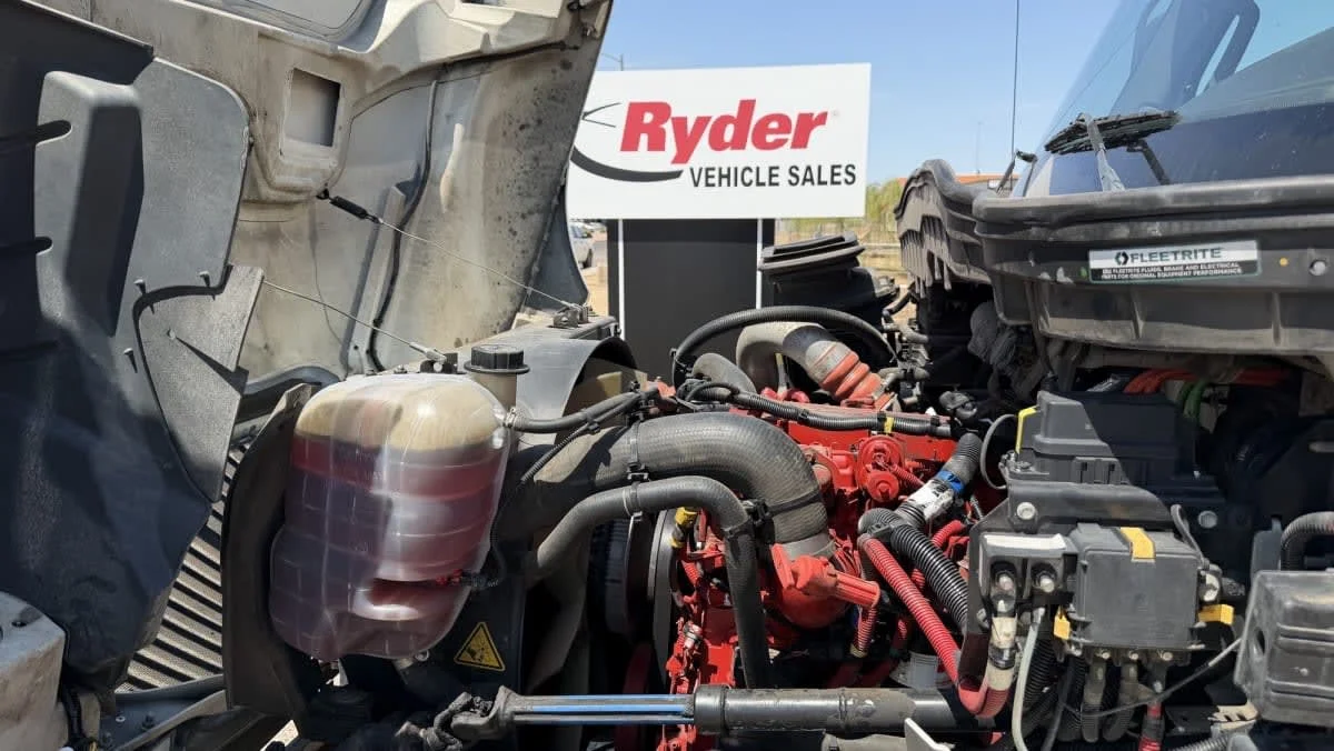 2021 International MV in Phoenix, AZ — photo 9