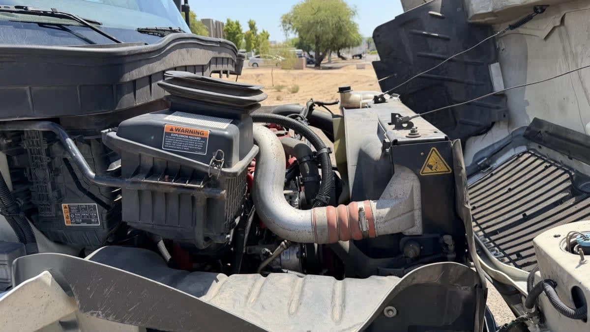 2021 International MV in Phoenix, AZ — photo 18