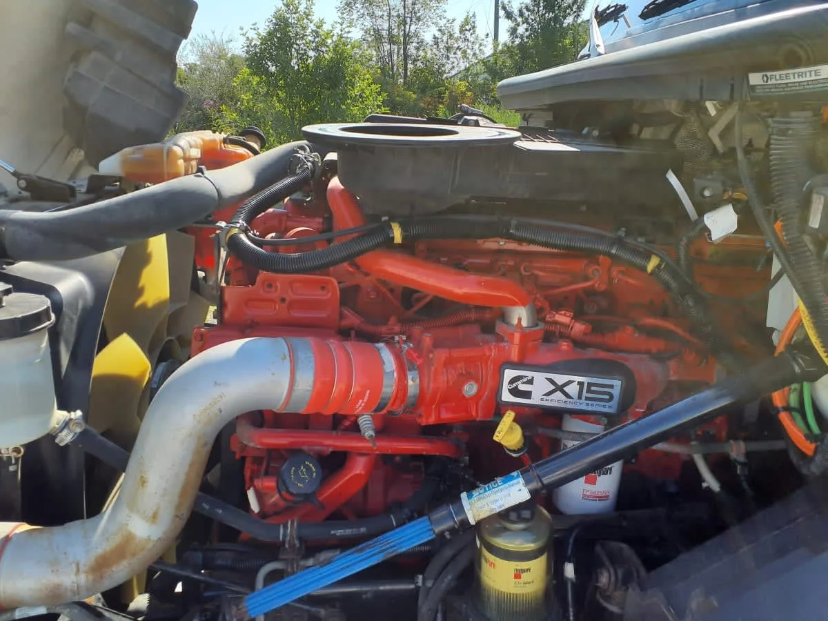 2019 International LT in Indianapolis, IN — photo 8