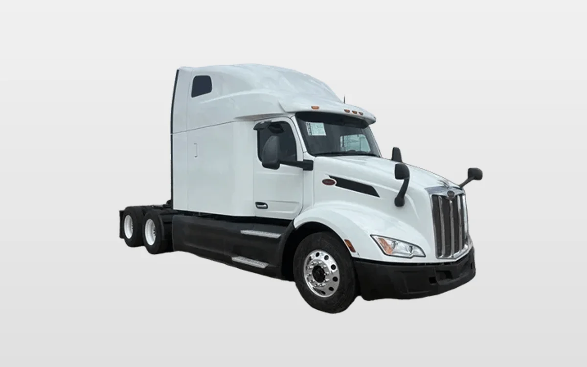 2023 Peterbilt 579 - image 1