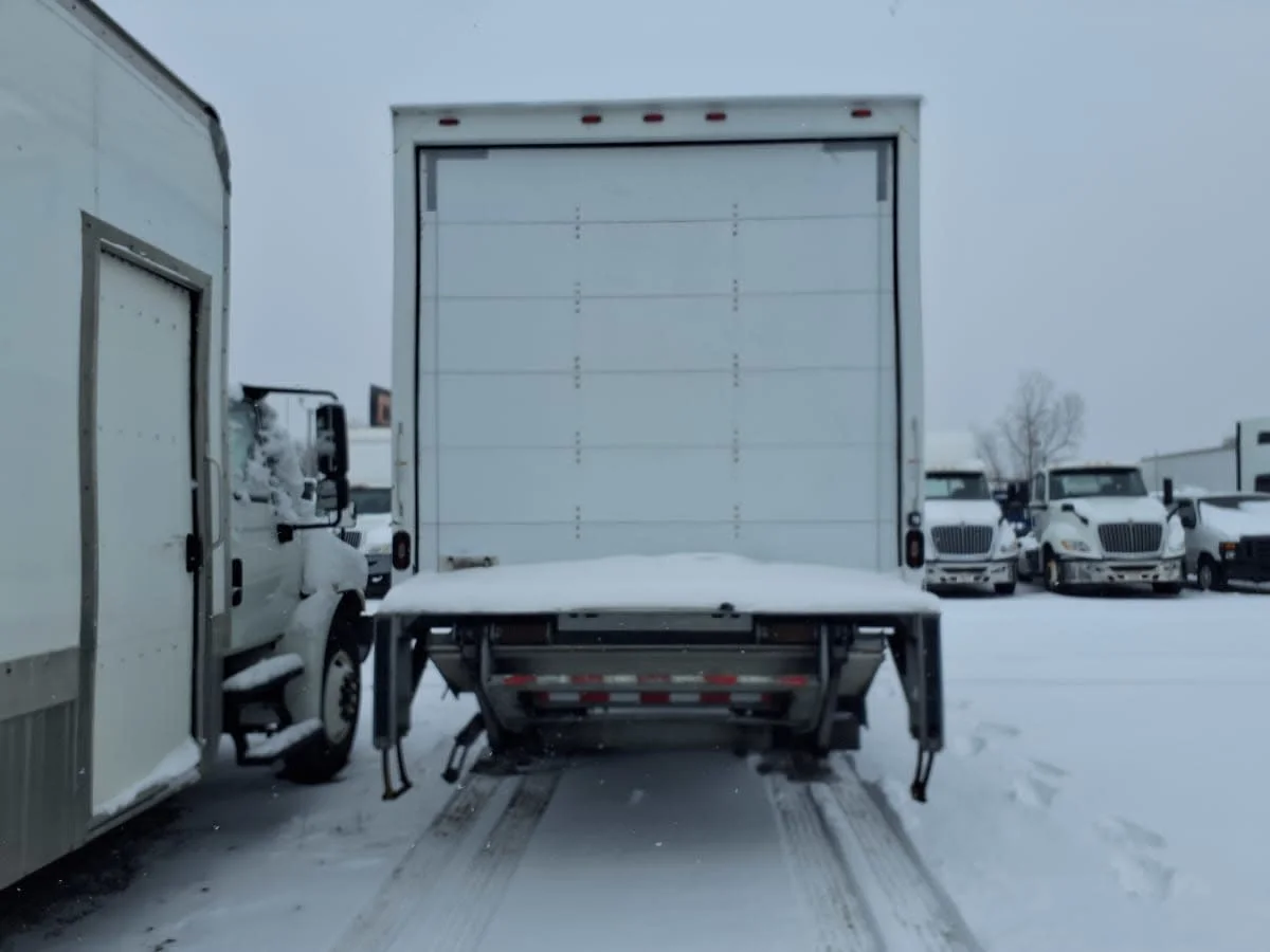 2019 Freightliner M2 106 in Taylor, MI — photo 5