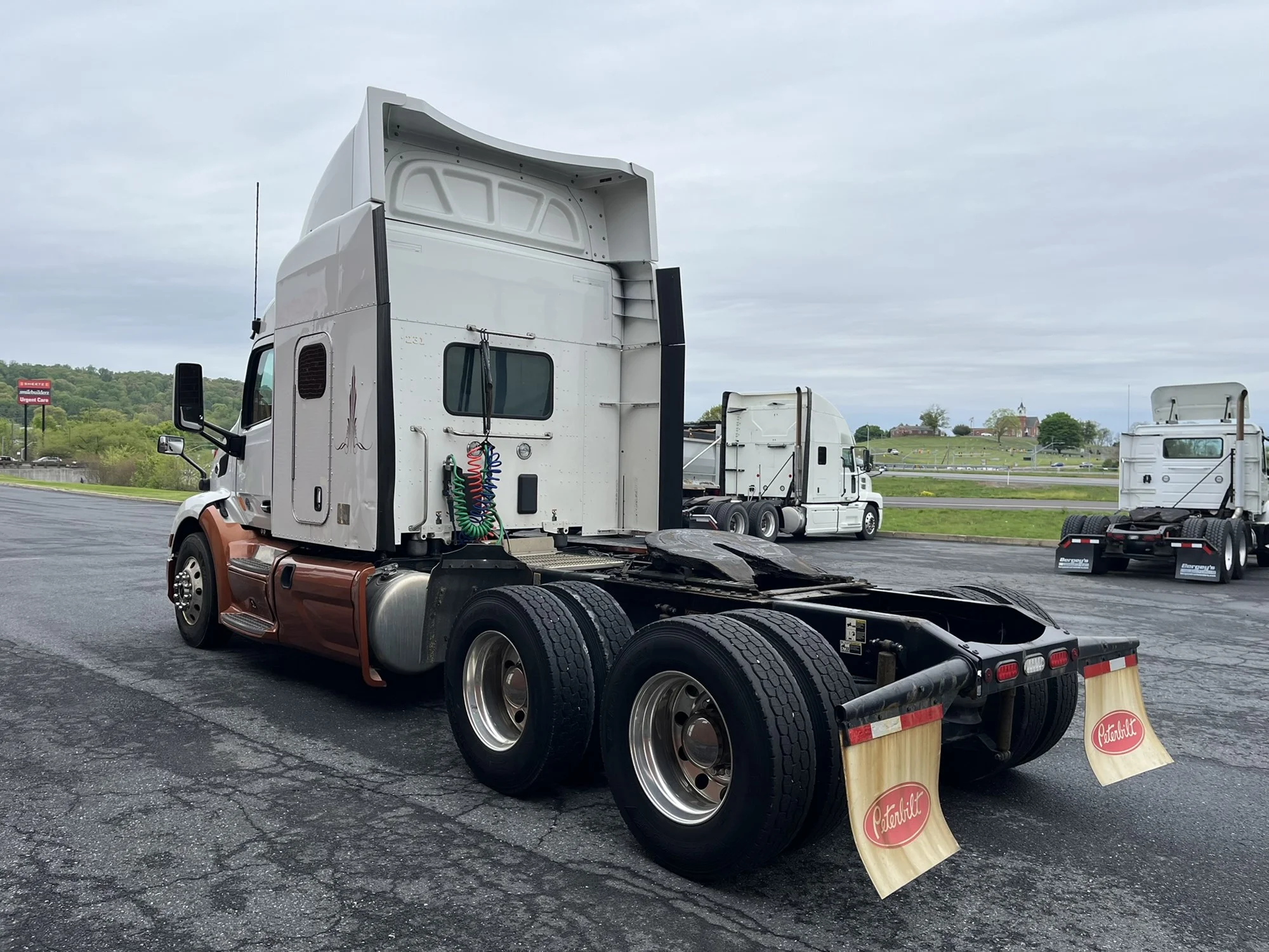 2022 Peterbilt 579 in New Castle, DE — photo 6