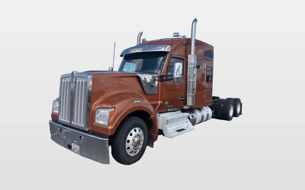 2020 Kenworth W990 - image 1