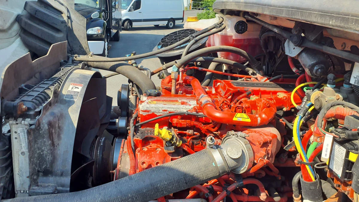 2020 Freightliner M2 106 in Norwood, MA — photo 9