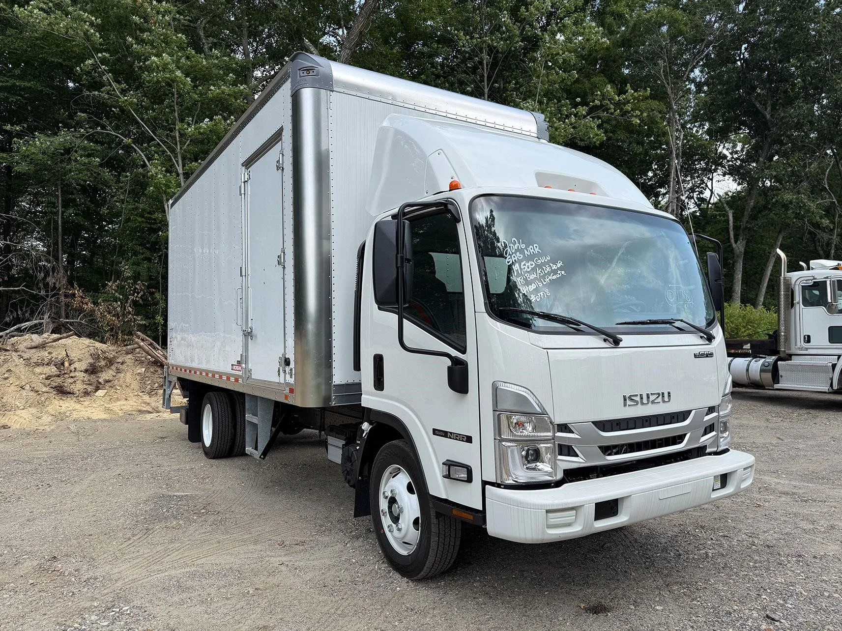 2026 Isuzu NRR in Worcester, MA — photo 3