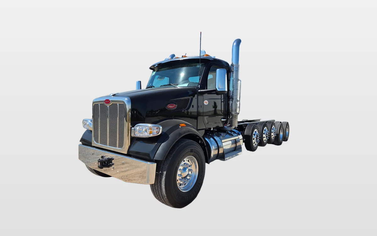 2026 PETERBILT 567 - image 1