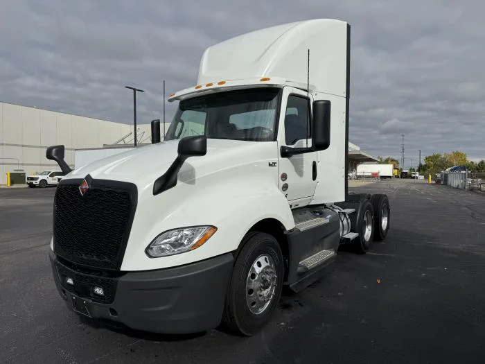 2026 International LT in Columbus, OH — photo 3