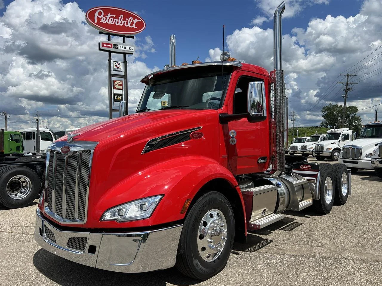 2026 Peterbilt 579 - image 12