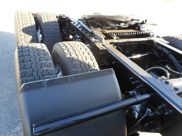 2019 FREIGHTLINER Cascadia 126 - image 6