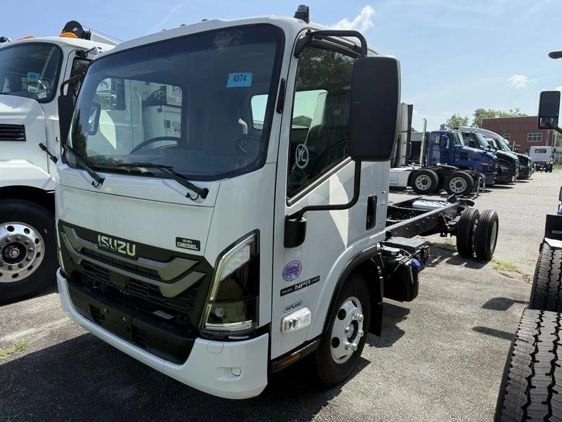 2025 Isuzu in Greensboro, NC — photo 4