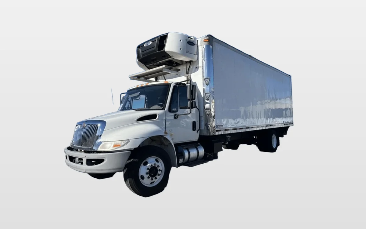 2018 International 4300 - image 1