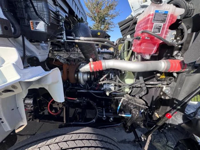 2026 International HX - image 11