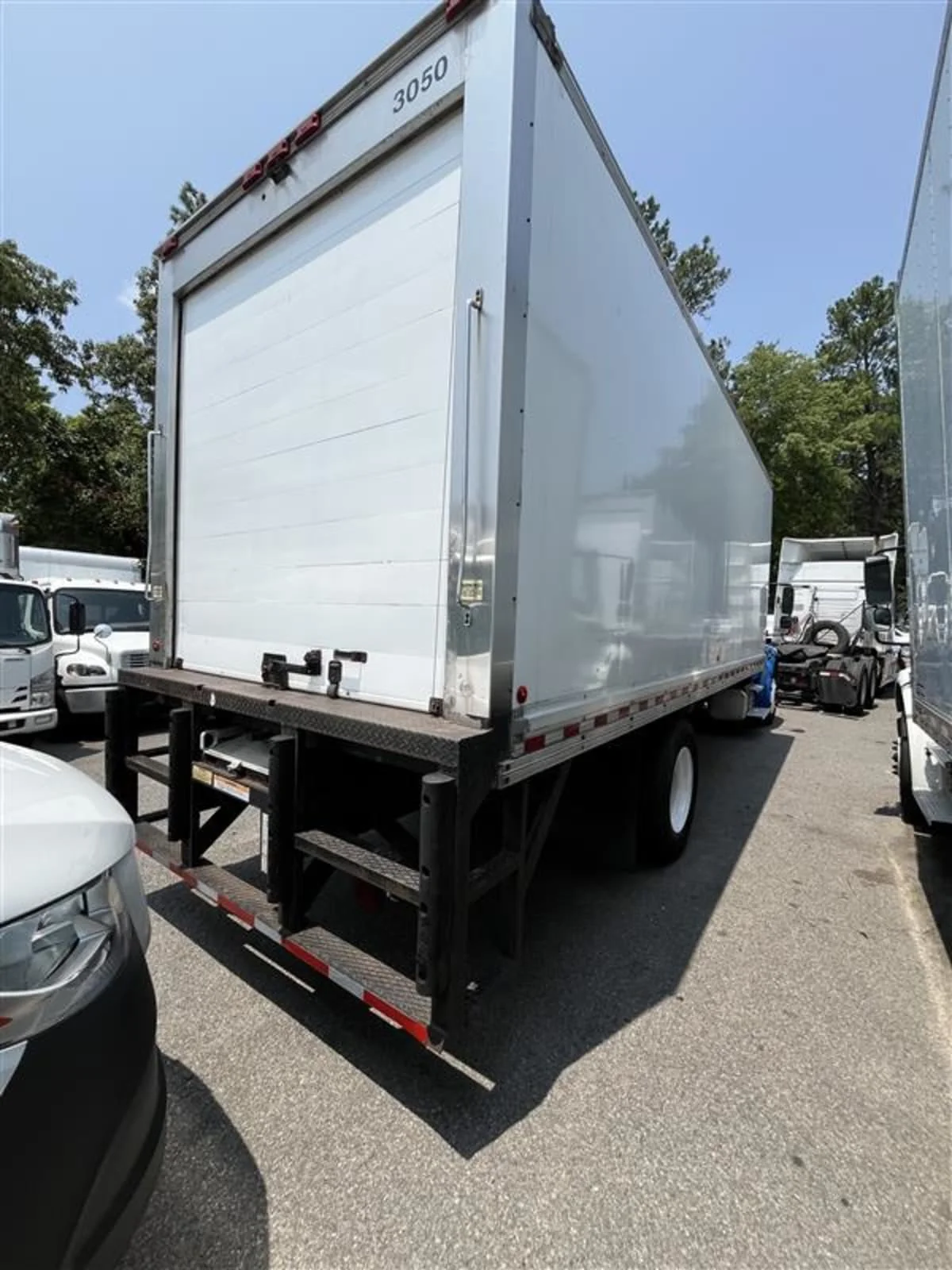 2019 Freightliner M2 106 in Ashland, VA — photo 4