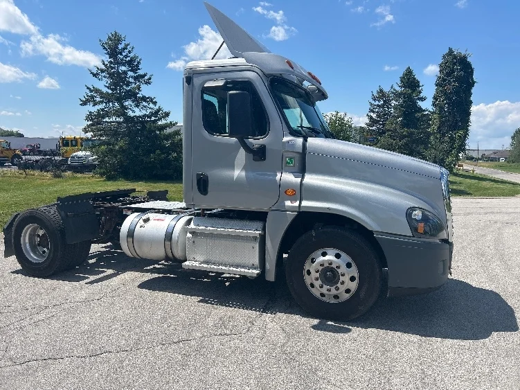 2020 Freightliner Cascadia in Rochester, NY