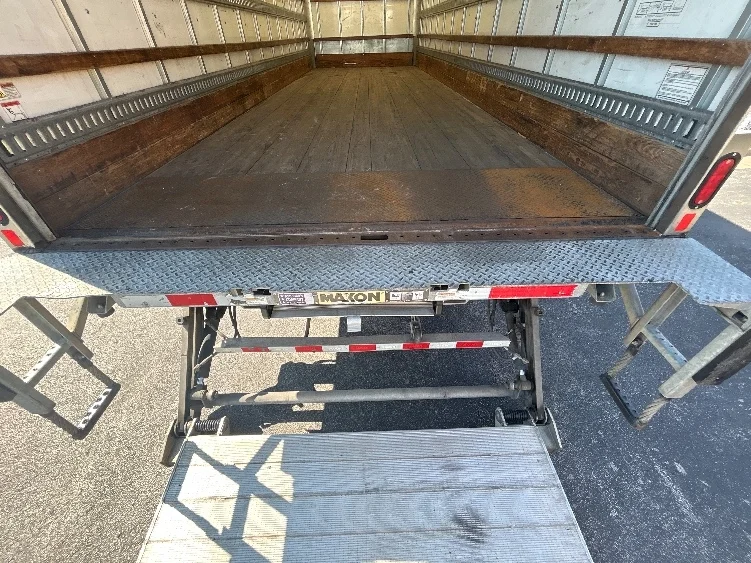 2022 Freightliner M2 106 - image 10