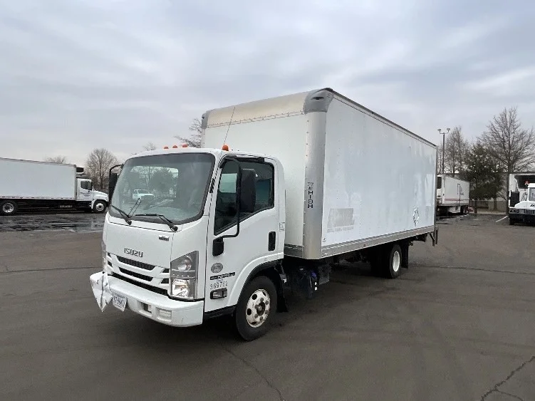 2020 Isuzu NPR - image 3