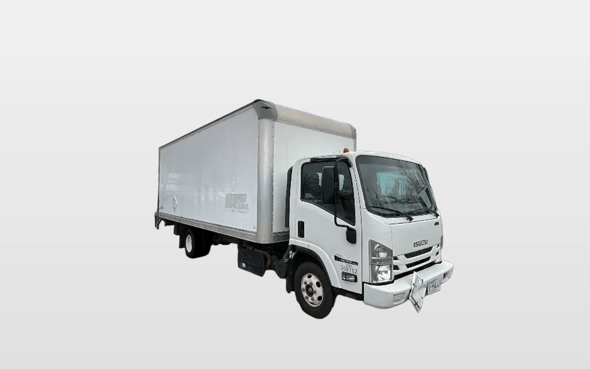 2020 Isuzu NPR - image 1