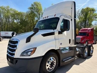 2021 Freightliner Cascadia in Greensboro, NC