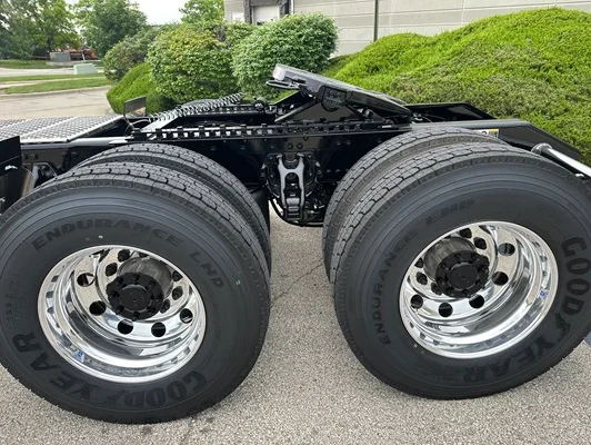2027 Kenworth W900 in Olathe, KS — photo 6