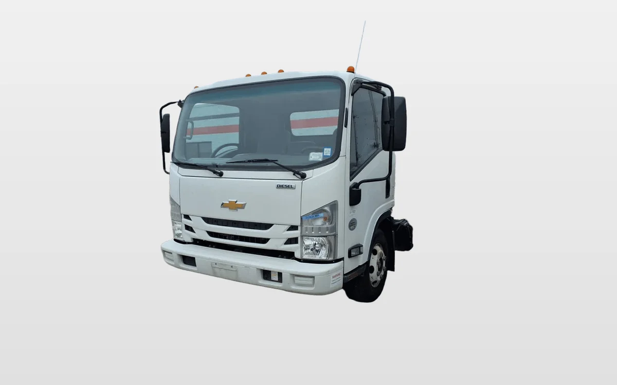2021 Isuzu NPR - image 1