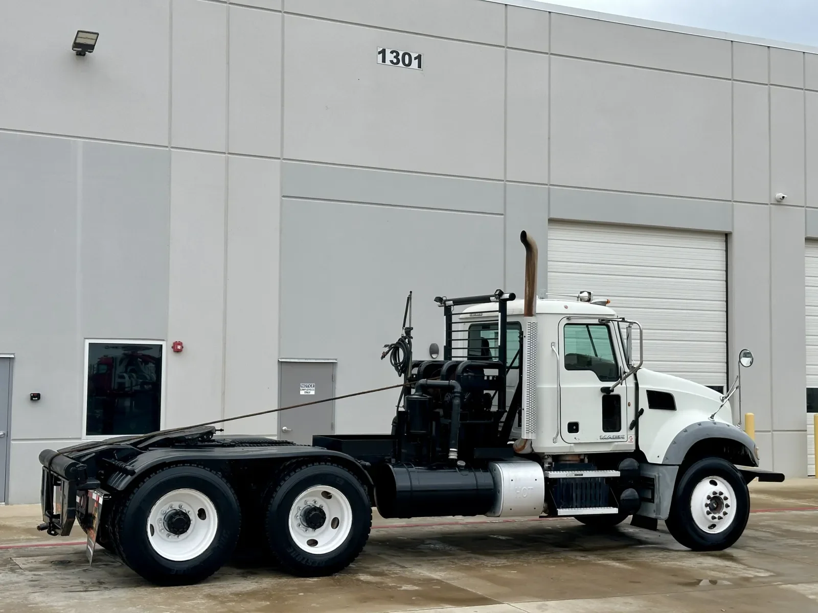 2012 Mack Granite in Hutchins, TX — photo 5