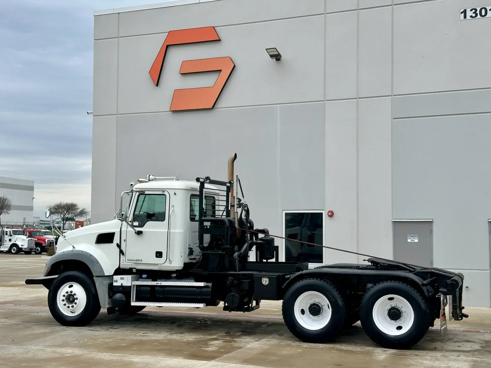 2012 Mack Granite in Hutchins, TX — photo 6