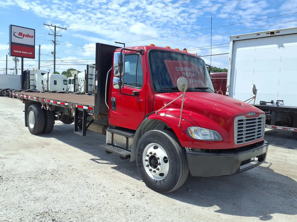 2014 Freightliner M2 106 in Greenville, SC — photo 3