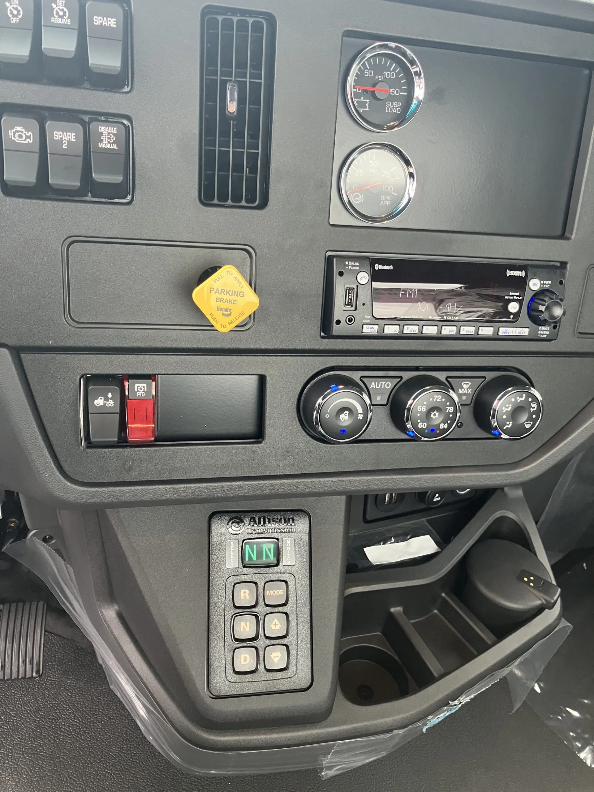 2025 Kenworth T280 - image 6