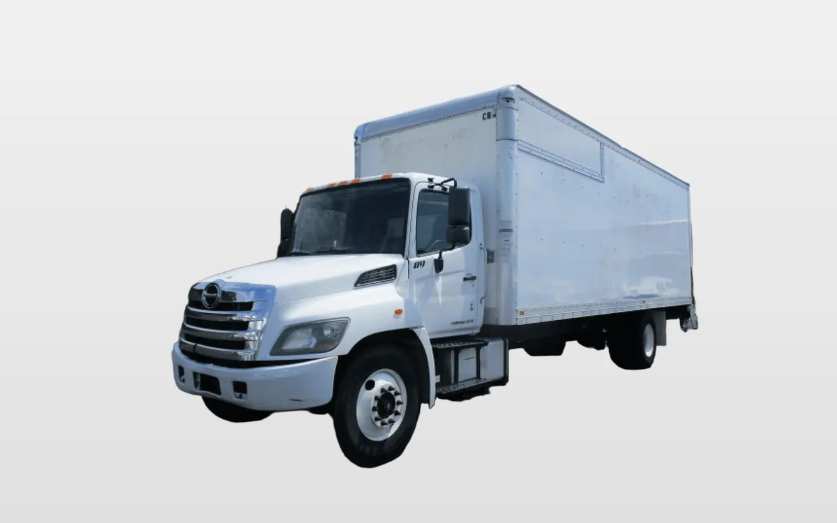 2019 Hino 268 - image 1