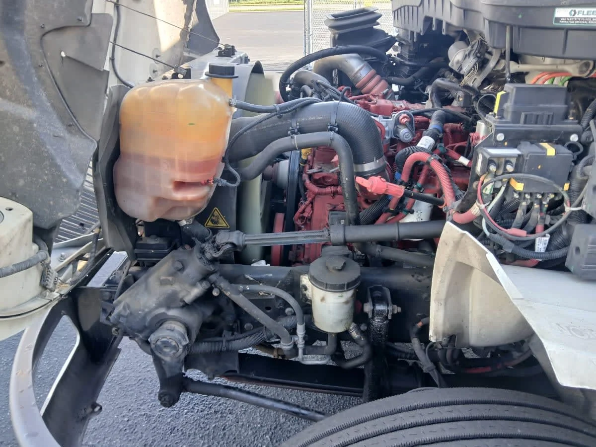 2022 International MV in Jacksonville, FL — photo 11