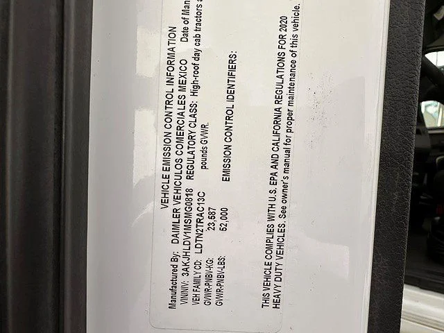 2021 Freightliner Cascadia in London, OH — photo 11