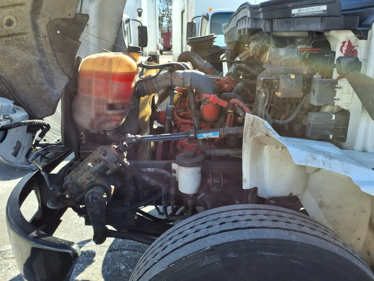 2019 International 4300 in Salisbury, MA — photo 9