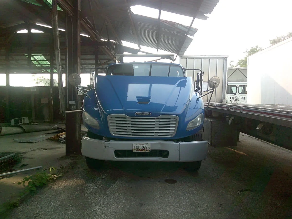 2020 Freightliner M2 106 in Beltsville, MD — photo 3