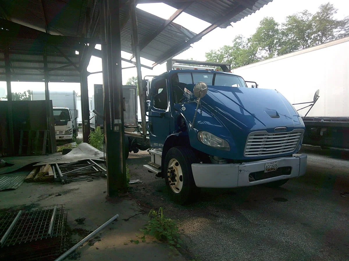 2020 Freightliner M2 106 in Beltsville, MD — photo 4
