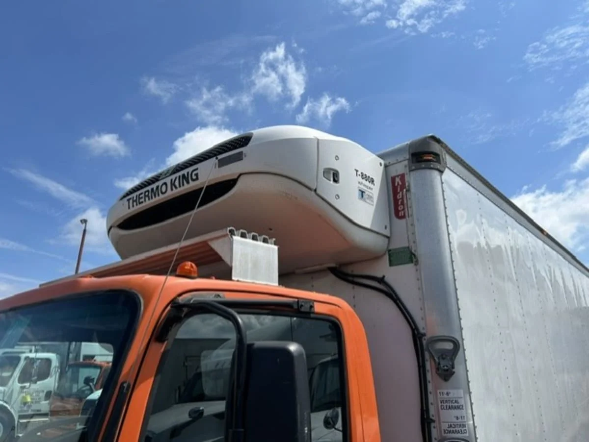 2020 Isuzu NQR in Farmingdale, NY — photo 7