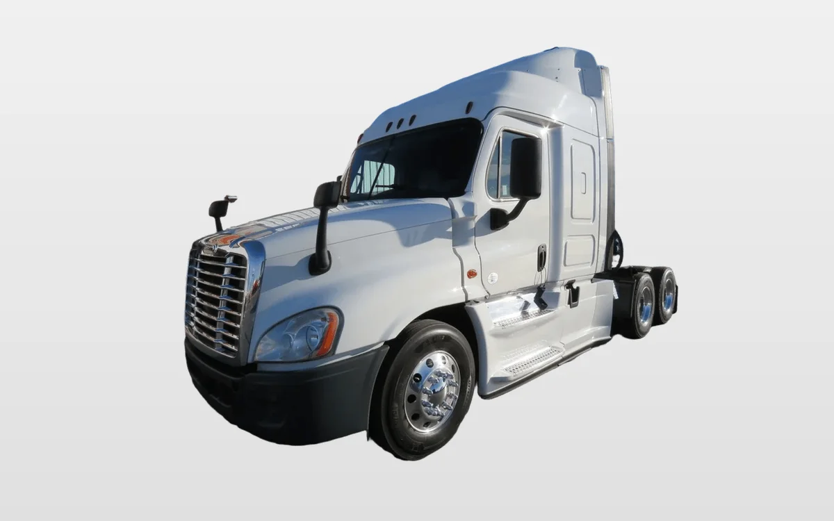 2020 Freightliner Cascadia - image 1