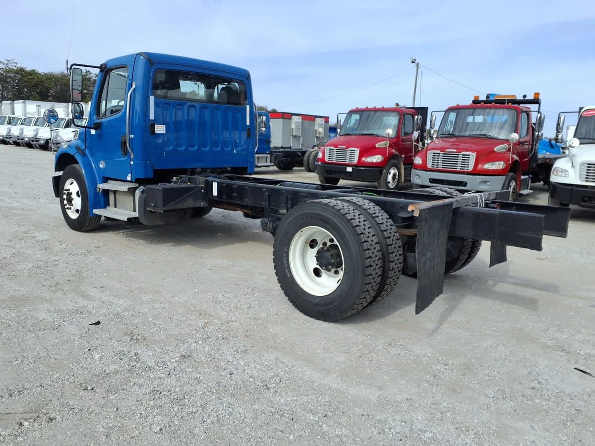 2019 Freightliner M2 106 in Greenville, SC — photo 6