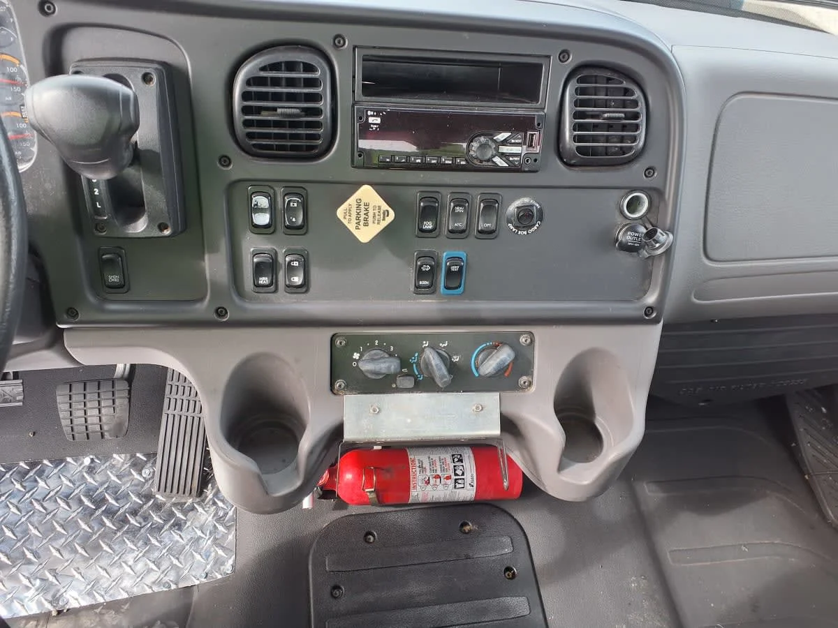 2019 Freightliner M2 106 in Greenville, SC — photo 11