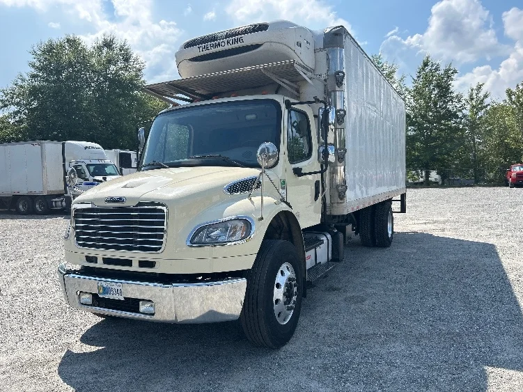 2019 Freightliner eM2 in Forest Park, GA — photo 3