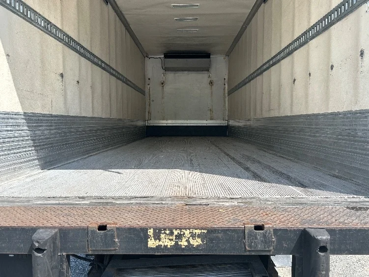 2019 Freightliner eM2 in Forest Park, GA — photo 9