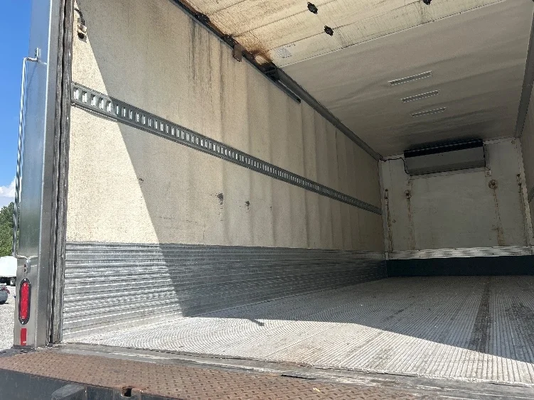 2019 Freightliner eM2 in Forest Park, GA — photo 10