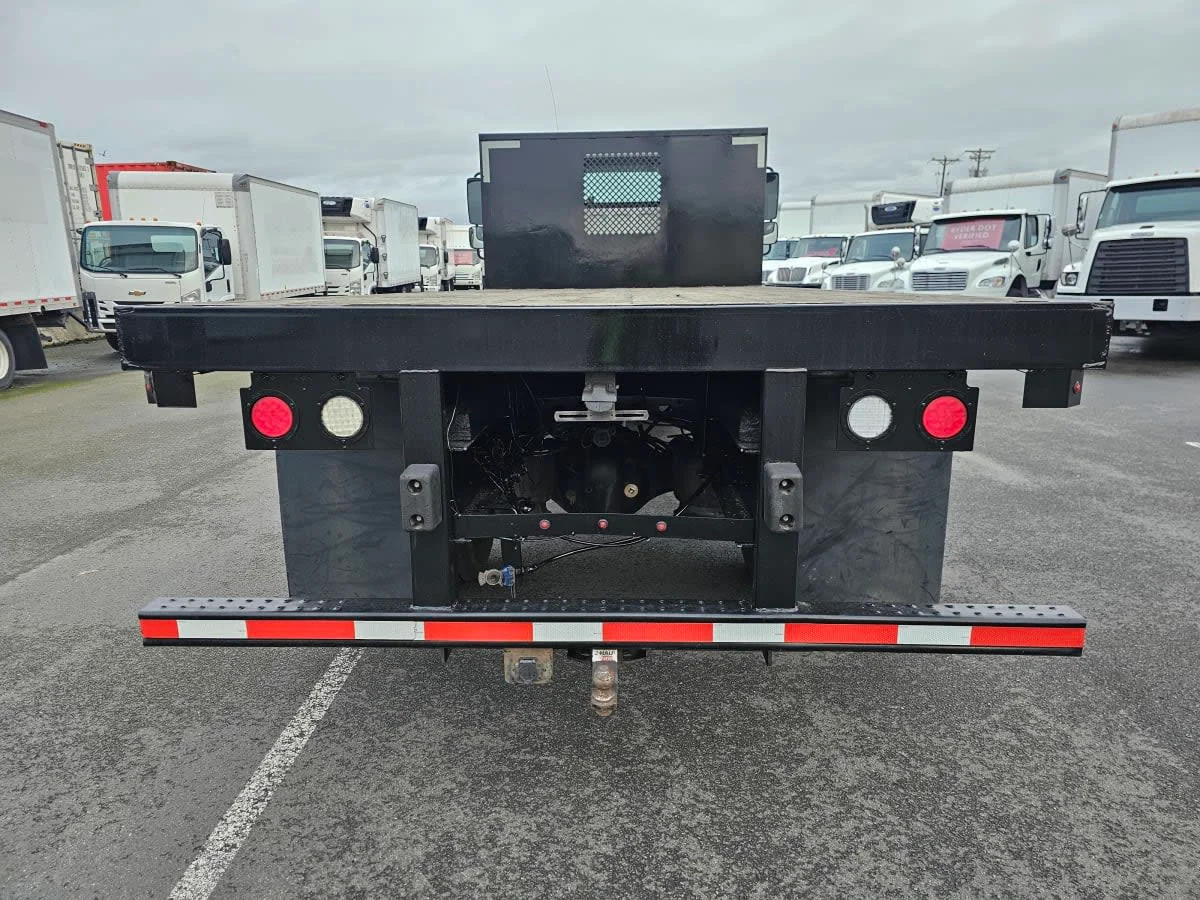 2018 Freightliner M2 106 in Tacoma, WA — photo 5