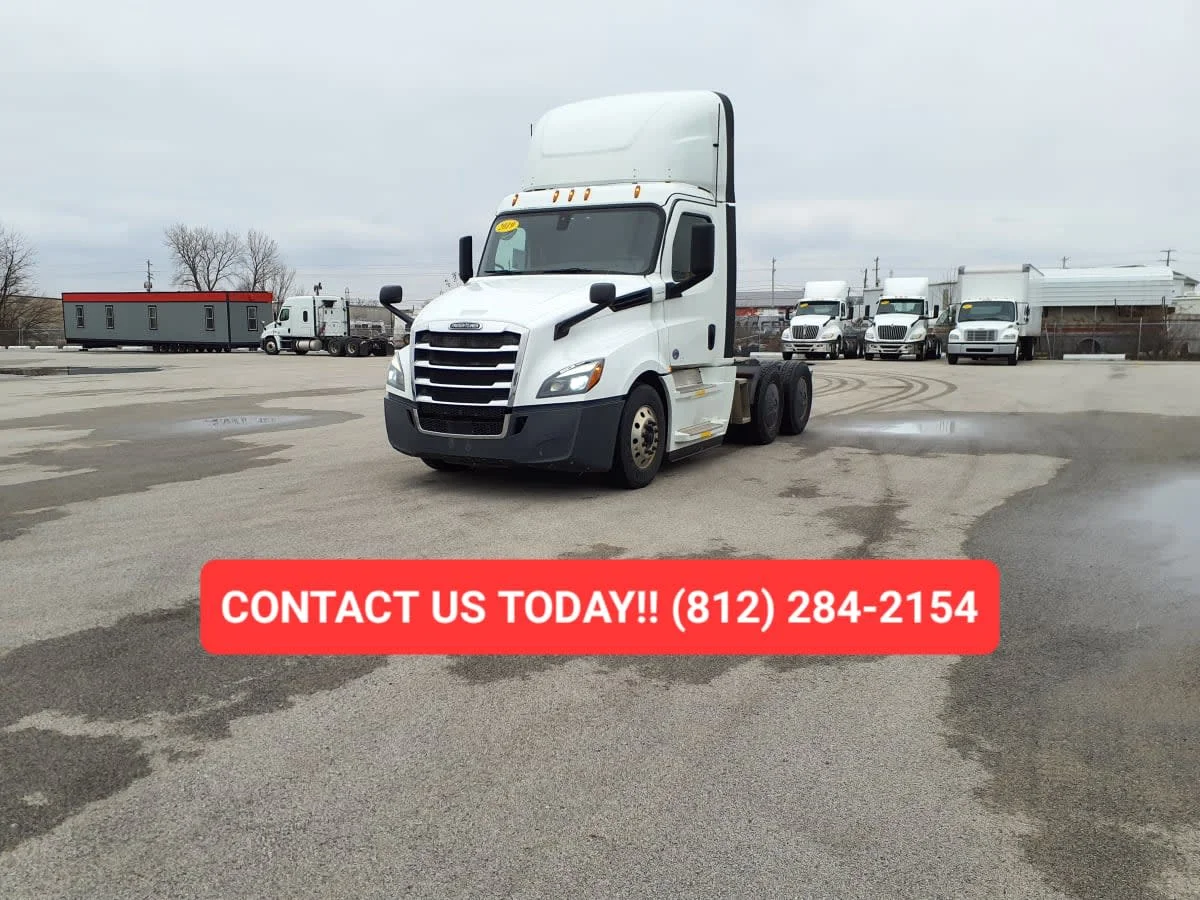 2019 Freightliner Cascadia in Clarksville, IN