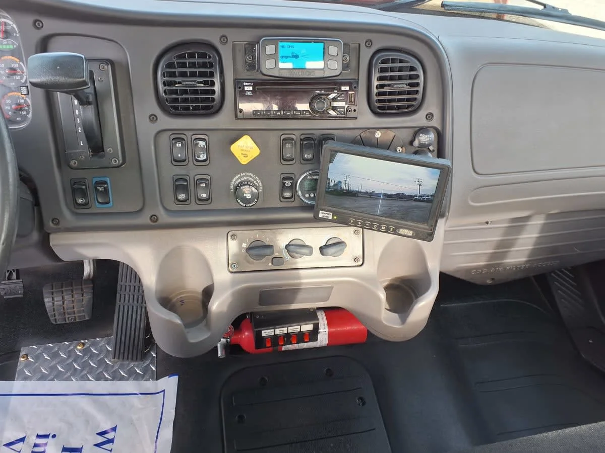 2019 Freightliner M2 106 in Greenville, SC — photo 12